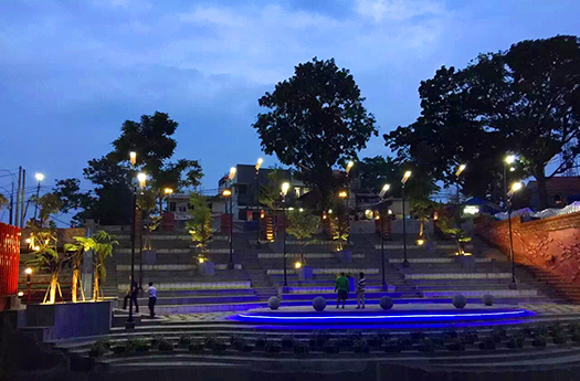 Proyecto de iluminación solar del paisaje en Teras Cikapundung, Indonesia
