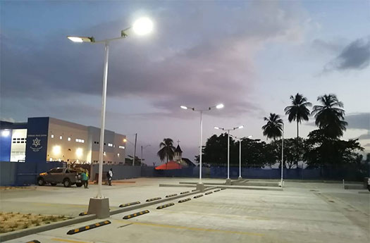 Camino rural 60W Proyecto de alumbrado solar integrado en Trinidad