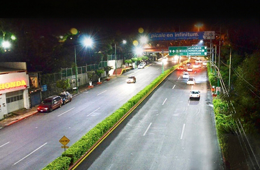 Proyecto de iluminación eléctrica de la Ciudad de México para 5000 de autopista de 6 carriles establece farolas LED