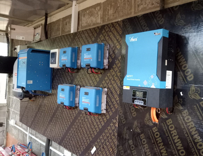 smart hybrid solar inverter
