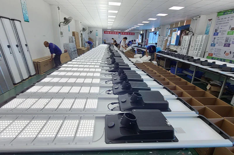 Fábrica de luz de calle solar