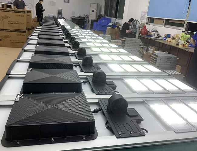 farola solar todo en uno