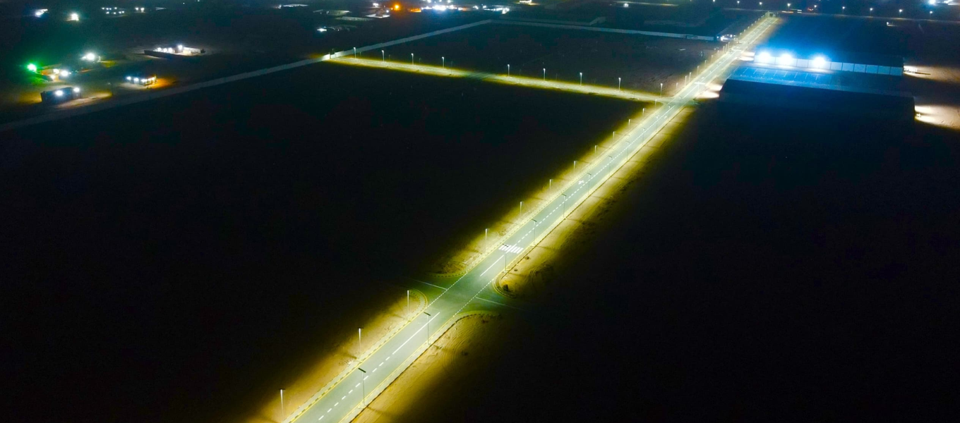 Elegir entre luz de calle solar de 150W y 200W